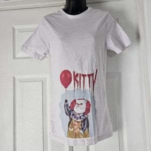 It movie "kitty" teeSize small